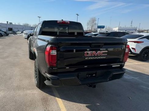 New 2026 GMC Canyon Elevation w/ Convenience Package image 7