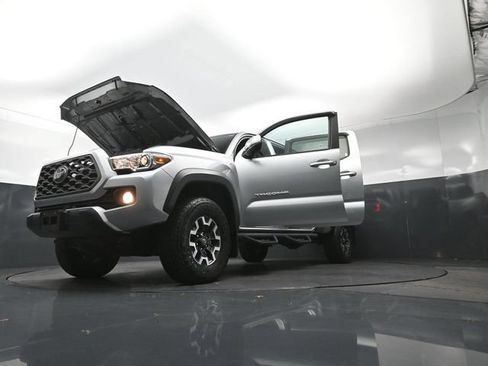 Used 2023 Toyota Tacoma TRD Off-Road AWD/4WD image 35