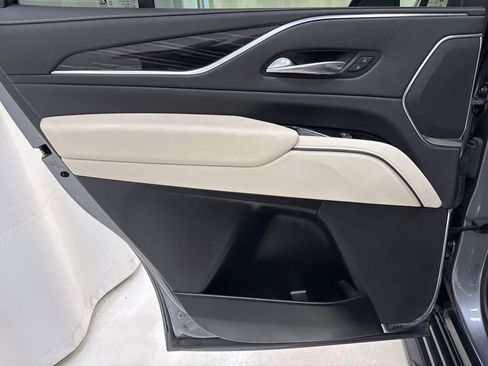 Used 2022 Cadillac Escalade Sport image 18