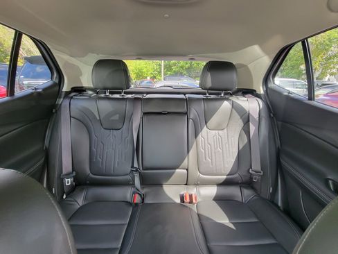 Used 2024 Buick Encore GX Avenir image 29