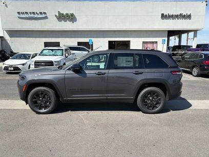 New 2026 Jeep Grand Cherokee Altitude