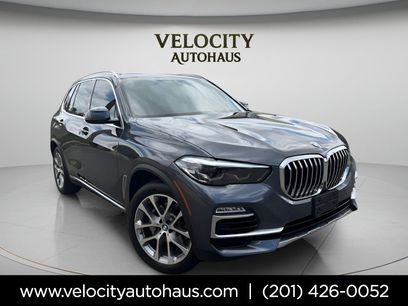 Used 2019 BMW X5 xDrive40i w/ Premium Package 2