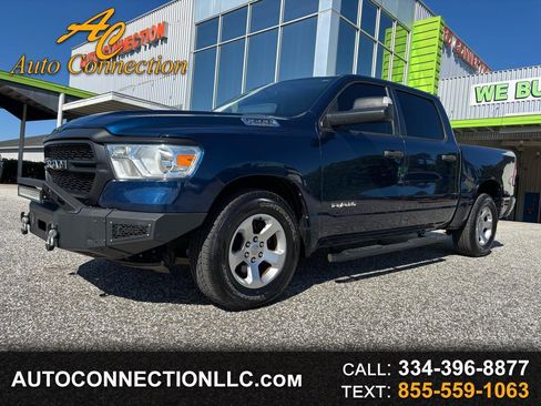 Used 2019 RAM 1500 Tradesman image 1