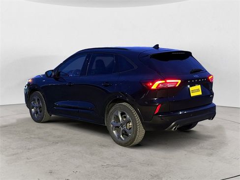 Used 2024 Ford Escape ST-Line w/ Tech Pack #1 image 3