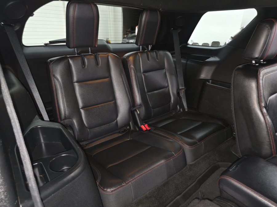 Used 2018 Ford Explorer Sport w/ Equipment Group 401A AWD/4WD image 12