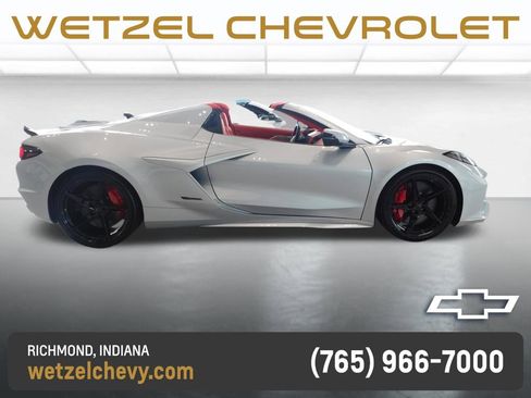 New 2026 Chevrolet Corvette E-Ray AWD/4WD image 2