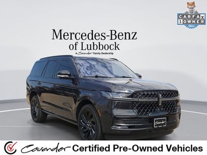 Used 2025 Lincoln Navigator Reserve w/ Jet Appearance Package