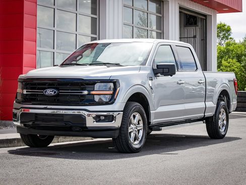 Used 2024 Ford F150 XLT w/ Tow/Haul Package AWD/4WD image 8