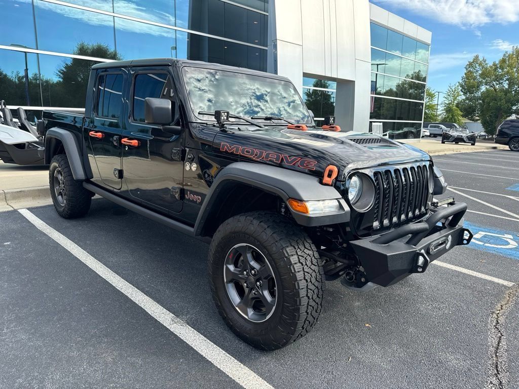 Used 2021 Jeep Gladiator Mojave AWD/4WD image 3