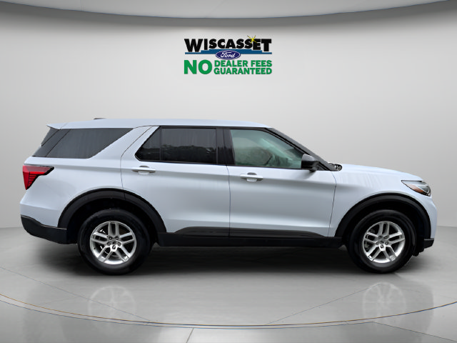 Used 2026 Ford Explorer Active AWD/4WD image 6