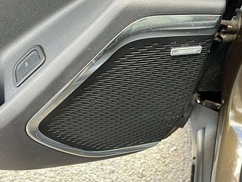 Certified 2025 Chevrolet Traverse Z71 w/ Enhanced Driving Package image 19