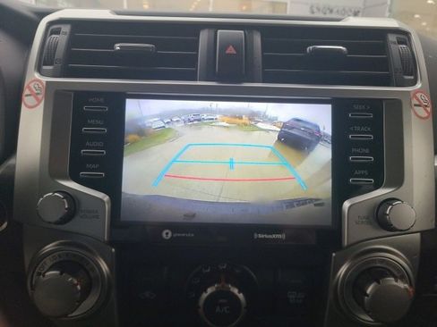 Used 2024 Toyota 4Runner SR5 image 31