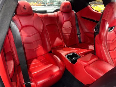 Used 2015 Maserati GranTurismo Sport image 56