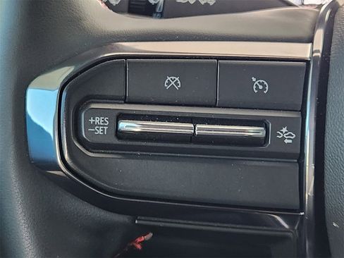 Used 2023 GMC Canyon AT4X w/ Edition 1 image 27