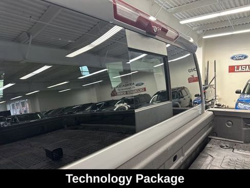 Used 2025 Chevrolet Silverado 2500 ZR2 w/ Technology Package AWD/4WD image 6