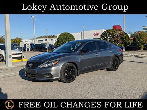 Used 2018 Nissan Altima 2.5 SR w/ SR Midnight Edition image 1