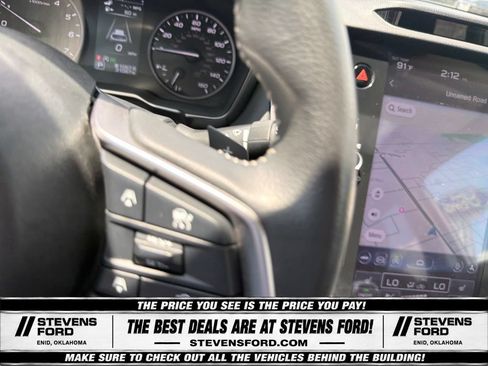 Used 2025 Subaru Outback Limited AWD/4WD image 24