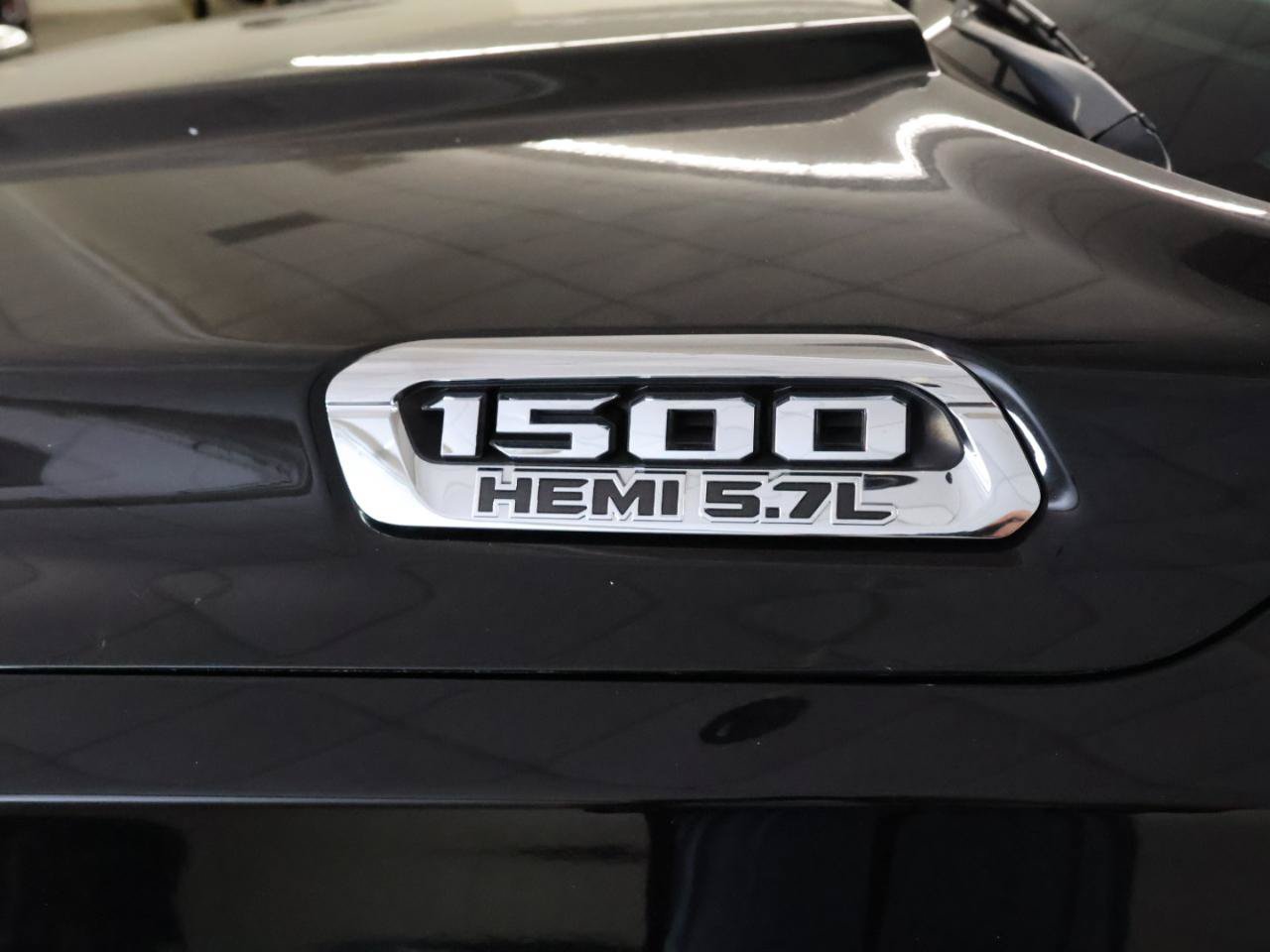 Used 2020 RAM 1500 Big Horn AWD/4WD image 8