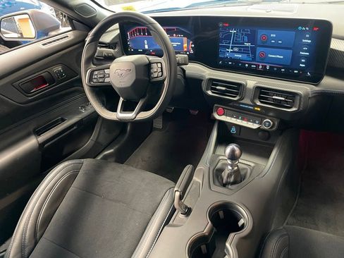 Used 2025 Ford Mustang Dark Horse RWD image 8