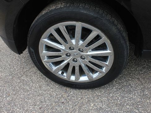 Used 2013 Lincoln MKX AWD image 55