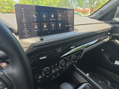 Used 2024 Honda Accord Sport image 18