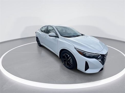 New 2025 Nissan Sentra SV image 2