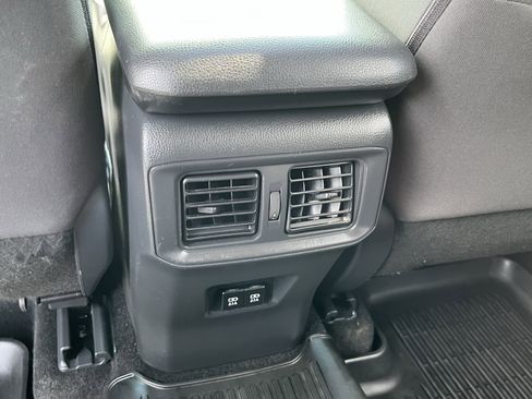 Used 2019 Toyota RAV4 XLE w/ All Weather Liner Package AWD/4WD image 17