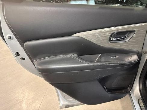 Used 2015 Nissan Murano SL w/ SL Technology Package AWD/4WD image 13