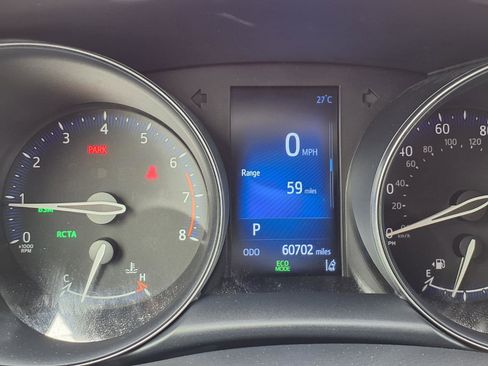 Used 2018 Toyota C-HR XLE FWD image 14