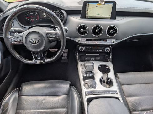Used 2018 Kia Stinger GT2 AWD/4WD image 7