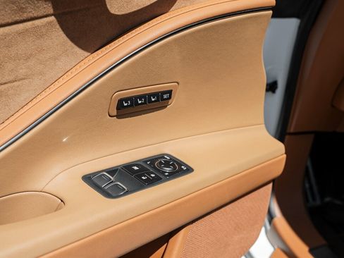 Used 2018 Lexus LC 500 Coupe RWD image 26