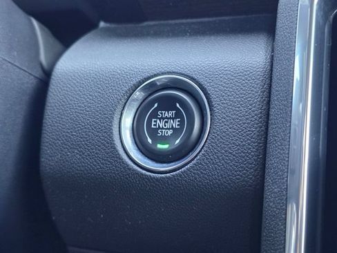 Used 2025 GMC Acadia Denali w/ Super Cruise Package AWD/4WD image 37