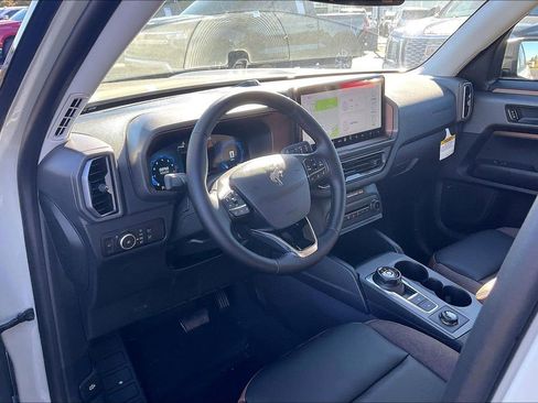 New 2025 Ford Bronco Sport Outer Banks w/ Outer Banks Tech Package+ image 6