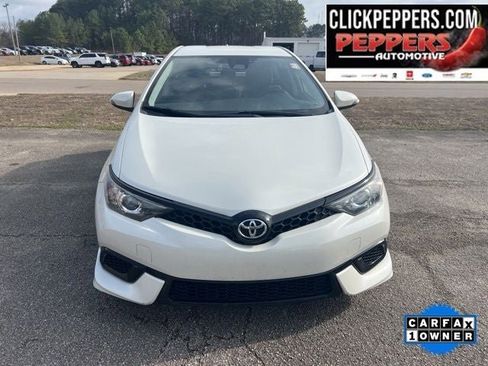 Used 2018 Toyota Corolla iM w/ All-Weather Mat Package image 8