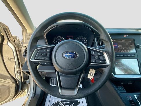 Used 2023 Subaru Outback 2.5i image 12