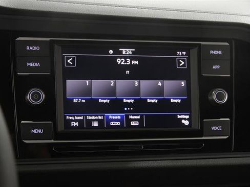 Used 2024 Volkswagen Jetta Sport FWD image 10