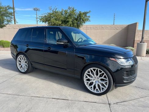 Used 2021 Land Rover Range Rover AWD/4WD image 4