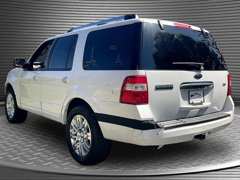 Used 2014 Ford Expedition Limited w/ Equipment Group 301A AWD/4WD image 4