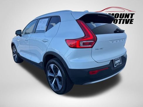 Used 2024 Volvo XC40 B5 Plus w/ Protection Package Premier image 5