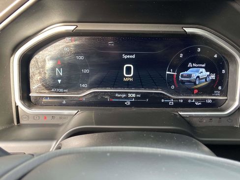 Certified 2024 GMC Sierra 1500 AT4 w/ Technology Package image 24