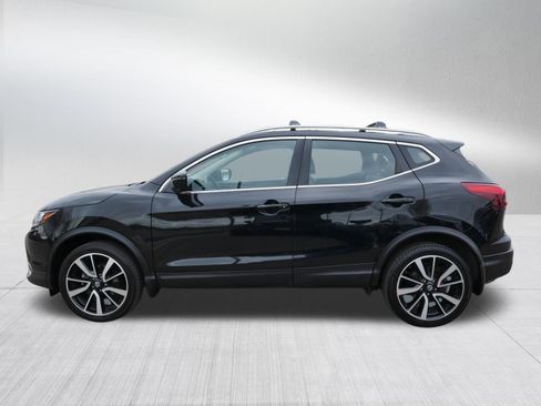 Used 2019 Nissan Rogue Sport SL AWD/4WD image 4