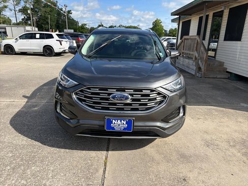 Used 2019 Ford Edge SEL FWD image 11