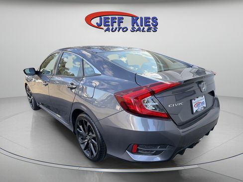 Used 2019 Honda Civic Sport image 5
