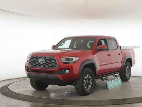 Used 2023 Toyota Tacoma TRD Off-Road image 10