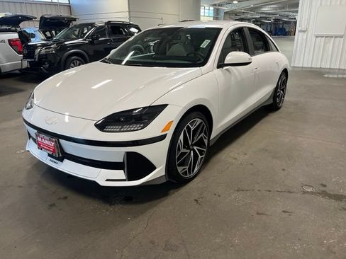 Used 2023 Hyundai Ioniq 6 Limited RWD image 7