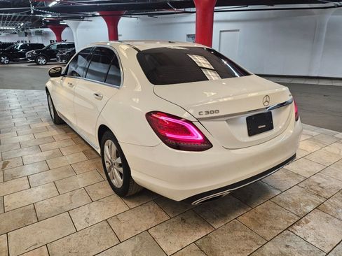 Used 2019 Mercedes-Benz C 300 4MATIC Sedan image 5