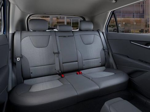 New 2026 Kia Niro Wind FWD image 17