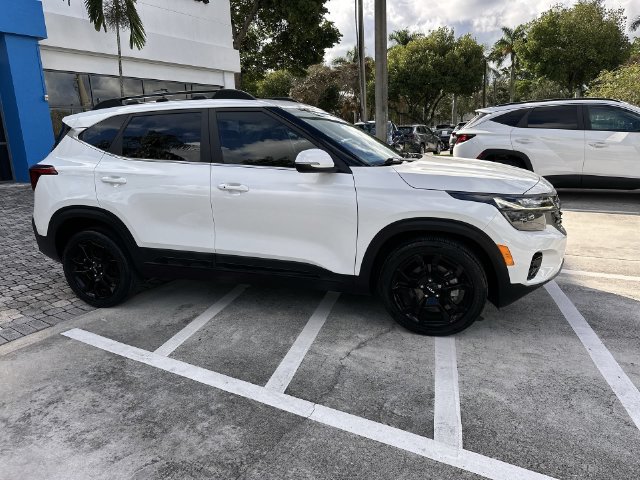 Used 2024 Kia Seltos X-Line AWD/4WD image 15