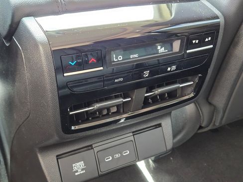 New 2026 Acura MDX FWD image 17