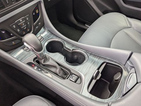 Certified 2020 Buick Envision Essence w/ LPO, Active Package AWD/4WD image 26